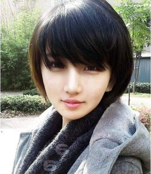 长脸女生适合的发型 俏丽又减龄
