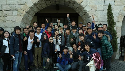 周星驰最新作《美人鱼》杀青 星女郎林允感恩