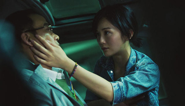 蔡卓妍新片《雏妓》剧照 亲吻挑逗画面超火热