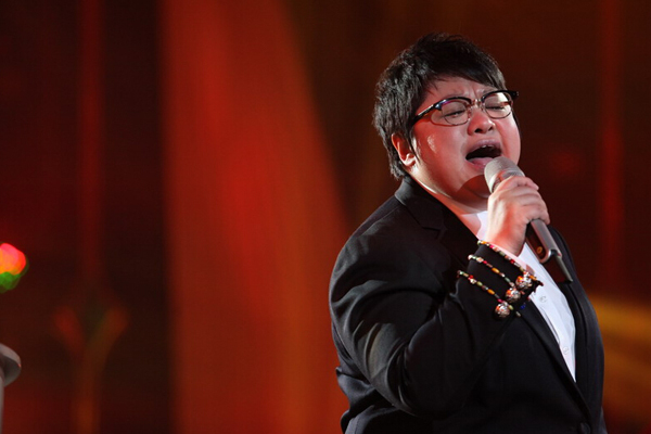 《歌手》郑淳元补位夺冠 张靓颖第三次垫底