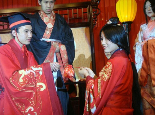 汉服婚礼的婚礼流程 惊现古典风