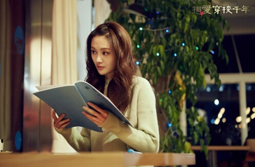 《相爱穿梭千年》郑爽吻戏拍足三小时：嘴麻了