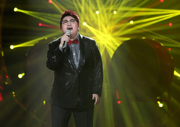 《我是歌手》压轴踢馆赛李佳薇失败 谭维维夺冠